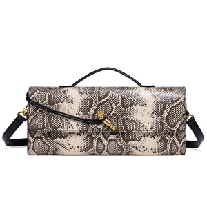 Nouveau sac à main pour femmes, sac pour jeunes femmes, sac à bandoulière de luxe quotidien en peau de serpent pour femmes - Product Image 1