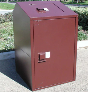 Highlander Series Outdoor Bear Resistant <strong>Trash</strong> Enclosure Single Compartment <strong>95</strong> <strong>Gallon</strong> Waste Storage Cage - Product Image 1