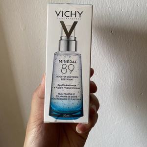 Suero <span class=keywords><strong>Mineral</strong></span> <span class=keywords><strong>89</strong></span> de VICHY, Esencia Energizante y Revitalizante, Reparación Calmante para Piel Sensible, <span class=keywords><strong>Hidratante</strong></span> y Reafirmante - Product Image 6
