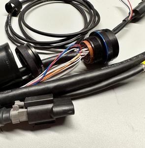 Tube thermorétractable ZH-DR25, particulièrement adapté comme matériau de gaine pour les câbles et faisceaux de véhicules terrestres - Product Image 2