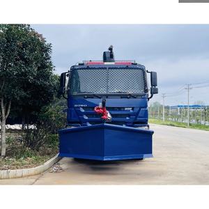 10.3 Toneladas <span class=keywords><strong>Riot</strong></span> Fire Truck Demonstração surpreendente Canhão de água de alta pressão para Clearing Dispersão e Extinção - Product Image 2