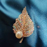 Bros korsase daun bunga elegan kristal untuk wanita Pin bros untuk dekorasi kerajinan buket pesta pernikahan