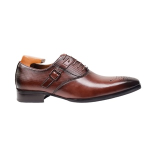 Chaussures habillées d'affaires pour hommes en cuir véritable sculpté, grande taille, respirantes, antidérapantes, durables, à bout pointu, pour l'été, modèle transfrontalier - Product Image 4