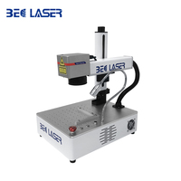 Machine de marquage laser à fibre portable et fermée 3D 20W 30W Machine de gravure laser fermée sur métal Étiquettes de nom d'animaux de compagnie pour laiton