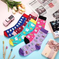 Nouveauté mignon drôle dentiste femmes chaussettes dents dentaires infirmière chaussettes pour filles