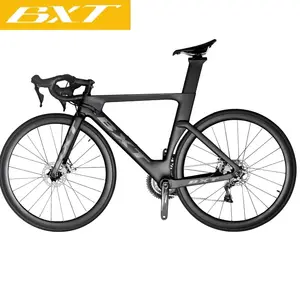 SHIMANO R7000 sepeda balap dewasa, sepeda serat karbon 22 kecepatan 700C Aero Shaping Logo pribadi disesuaikan 22 kecepatan
