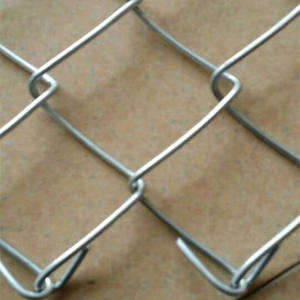 <span class=keywords><strong>Rouleau</strong></span> de clôture en <span class=keywords><strong>grillage</strong></span> cyclonique galvanisé à chaud pour ferme - Product Image 1