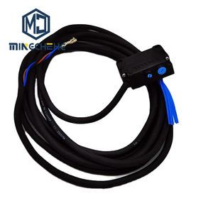 KEYENCE PZ-G101N โฟโตอิเล็กทริคเซนเซอร์แบบมีแอมพลิฟายเออร์ในตัว NPN ของแท้ใหม่ - Product Image 1