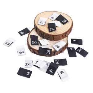 Großhandel Custom Kleidung Woven Size Labels Schwarz-Weiß Center fold <span class=keywords><strong>Shirt</strong></span> Kragen Größen S M L XL für T-Shirts - Product Image 3