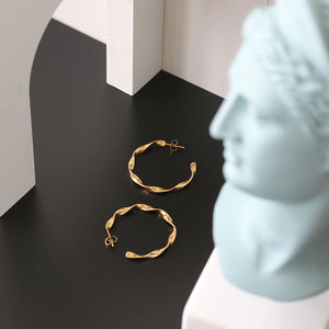 Wholesale Bulk 316L Stainless Steel 14k 18k Gold Plated Fine Jewelry Fashion Hoop Exaggerated Light Big <b>Large</b> Earrings for Women - Product Image 3