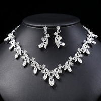 Bijoux les plus vendus Ddp inde petits colliers de mode quantité minimale de commande artificiels dames ornements antiques ensembles de bijoux pour femmes inde cadeau