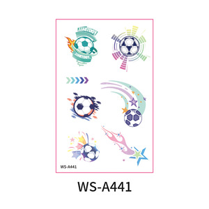 สติกเกอร์สักลายฟุตบอลแฟชั่นแบบกำหนดเองสำหรับแฟนกีฬา ของชำร่วยงานปาร์ตี้ วันแข่งขัน แต่งหน้าด้วยสีเพ้นท์ รอยสักชั่วคราวสำหรับงานฟุตบอล - Product Image 4