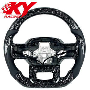 Volant en cuir véritable personnalisé en fibre de carbone forgée pour Ford F150 F250 F350 LT XLT Shelby Raptor Ranger SVT Explorer ST - Product Image 1