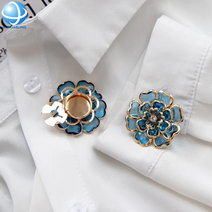 Cubiertas de <span class=keywords><strong>Botones</strong></span> de Hortensia con Pétalos de Resina Azul, Adornos para Camisas, Joyas Acrílicas con Flores, Cubierta de Botón Removible para Mujer - Product Image 1