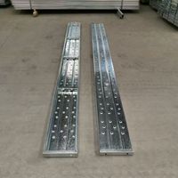 Materiales de Construcción para Fábricas: Andamios de Placas Metálicas Galvanizadas, Andamios de Pasarelas, Andamios de Plataformas de Acero, Peldaños de Acero