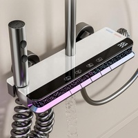 Ensemble de douche carré en laiton massif personnalisé OEM avec affichage numérique LED, barre coulissante effet pluie, montage mural, mitigeur chaud/froid, moderne et minimaliste