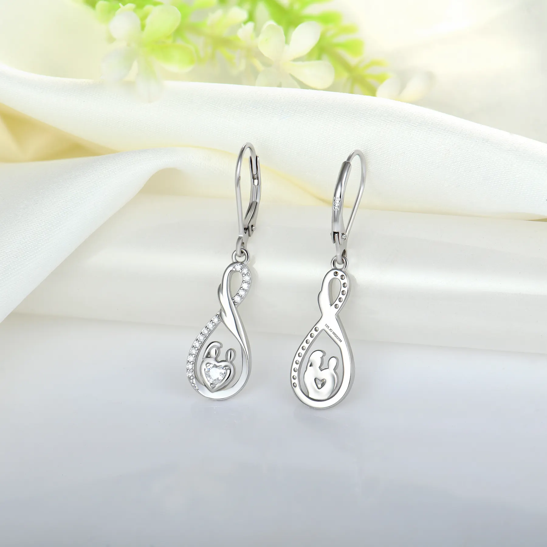 Boucles d'oreilles en zircone cubique en forme de goutte en argent Sterling 925 de haute qualité boucles d'oreilles infini plaquées rhodium pour le cadeau de fête des mères