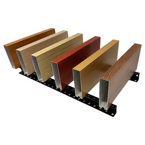 Décor d'intérieur d'hôtel moderne, tube carré en alliage d'aluminium <span class=keywords><strong>100X100</strong></span>, plafond suspendu à lamelles, ignifuge, résistant à l'humidité - Product Image 1