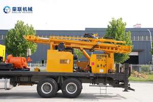 <span class=keywords><strong>Au</strong></span>-<span class=keywords><strong>delà</strong></span> du réseau, <span class=keywords><strong>au</strong></span>-<span class=keywords><strong>delà</strong></span> <span class=keywords><strong>des</strong></span> limites. La plateforme de forage montée sur camion CRL200 libère un potentiel souterrain de 200 m. - Product Image 6