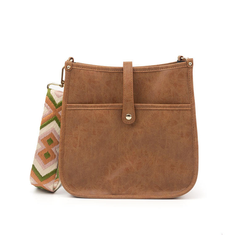 สีน้ำตาล