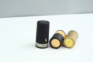 Umwelt freundliches benutzer definiertes Logo 32*50mm PVC-Schrumpf gummi kapsel für Gewürze Getränke Sojasauce Essig flasche - Product Image 3