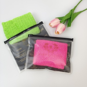 Sang Trọng Rõ Ràng Không Thấm Nước <span class=keywords><strong>PVC</strong></span> Dây Kéo Túi Đầy Đủ In Ấn Tùy Chỉnh Kích Thước Logo <span class=keywords><strong>PVC</strong></span> Trang Điểm Túi Bao Bì Túi Cho Châu Phi Net Miếng Bọt Biển - Product Image 4