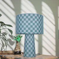 Lampe de table moderne en tissu à carreaux bleus avec base d'ampoule E14 et alimentation électrique Outil d'étude de lecture simple à domicile