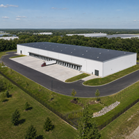 Entrepôt en structure métallique industrielle conforme à la norme EN 1090, atelier métallique préfabriqué durable, centre de logistique et de stockage