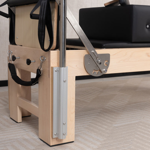 Reformer Pilates 3-en-1 en bois de chêne avec barre de balançoire et sangles de sécurité, table trapèze pour <span class=keywords><strong>programmes</strong></span> en marque blanche - Product Image 5