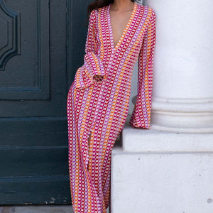 Robe de plage en dentelle à col en V de style vacances européennes et américaines avec motif géométrique teint uni <span class=keywords><strong>taille</strong></span> décontractée <span class=keywords><strong>2XL</strong></span> - Product Image 4