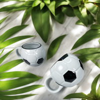 Mug à café en céramique créatif en forme de ballon de football, 450 ml, résistant au micro-ondes et au lave-vaisselle, emballage cadeau pour usage au bureau