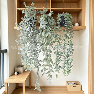 ต้นยูคาลิปตัสประดิษฐ์ขนาด 80 ซม. ของ Yu Kai สำหรับตกแต่งภายในอาคาร - Product Image 4