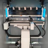 Prensa Plegadora Eléctrica Servocontrolada de 81 Toneladas y 2500 mm, Máquina de Plegado CNC de Alta Velocidad y Alta Precisión