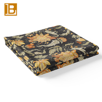 Tissu en coton peigné BILU, imprimé rétro floral aux grandes fleurs de grenade et fraises, style années 80, pour vêtements et matières textiles.