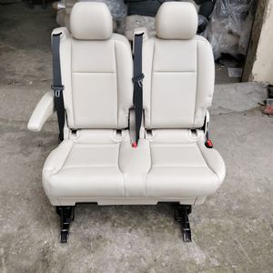 Siège en cuir d'origine bon marché avec repose-pieds pour Sprinter Van W447 Viano V-Class Metris <span class=keywords><strong>Vito</strong></span> V250 V260 DOS - Product Image 1