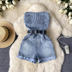 Mono vaquero sin tirantes para mujer con puntos de diamantes de imitación y cinturón, estilo pantalón corto de cintura alta, conjunto de una pieza a la moda de verano - Product Image 3
