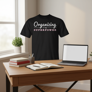 Camiseta “Organizar es mi superpoder” para organizadores y coordinadores - Product Image 3