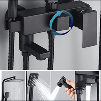 Ensemble de douche moderne noir mat en laiton avec mitigeur rotatif à 4 sorties, douchette pluie carrée et barre coulissante réglable en hauteur