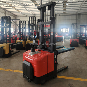 รถยกพาเลทไฟฟ้าแบบไฮดรอลิก ใช้แบตเตอรี่ สำหรับยกของในคลังสินค้า แบบเดินตาม ควบคุมอัตโนมัติเต็มรูปแบบ - Product Image 4