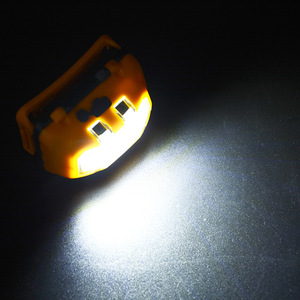Linterna frontal LED recargable naranja con carga USB, luz COB para correr al aire libre, cuerpo de plástico, diseño impermeable - Product Image 1