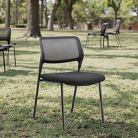 Chaise en plastique moderne empilable à 4 pieds de haute qualité avec garantie pour les étudiants en classe à l'université