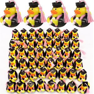 Glands colorés assortis cérémonie <span class=keywords><strong>de</strong></span> doctorant grinçant petit 2 pouces décoration jouets en plastique canard <span class=keywords><strong>de</strong></span> graduation en caoutchouc jaune - Product Image 3
