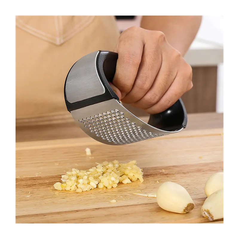 Prezzo basso personalizzabile logo/scatola utensili da cucina in acciaio inox manuale stampa aglio cucina premio aglio stampa set