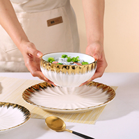Tasse à café en céramique Offre Spéciale de luxe à bord doré, ensemble d'assiettes à dîner, vaisselle en céramique pour hôtel