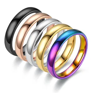 Goedkope Vrouwen Mannen Eenvoudige 18K Vergulde 4Mm Gladde Effen Titanium Stalen Trouwringen Non Fade 316l Roestvrij Staal Paar Ringen