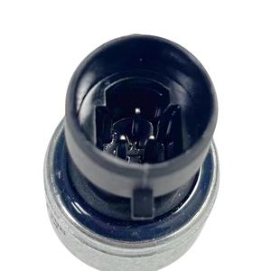 Capteur de pression d'huile moteur 239-2396 2392396 pour MOTEUR - MACHINE C11 C9 3126B C32 C27 Pièces de machines de construction - Product Image 5