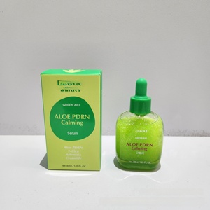 Suero Iluminador <span class=keywords><strong>con</strong></span> Vitamina C y Ácido Hialurónico para el Rostro, Cuidado para <span class=keywords><strong>Manchas</strong></span> Oscuras y Tono Desigual - Product Image 3