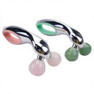 Nouveau style – Système de dermaroller en Y à facettes, rouleau de massage facial en quartz rose et jade avec poignée en alliage de <span class=keywords><strong>zinc</strong></span> pour lifting du visage - Product Image 1