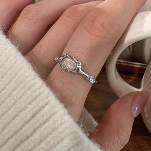 Anillo de Plata de Ley S925 con Ópalo, Pequeño Diamante Roto y Diseño Único con Incrustaciones, Estilo Dulce y Moderno - Product Image 4