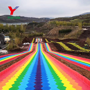 <span class=keywords><strong>Toboggan</strong></span> arc-en-ciel personnalisé aire de jeux extérieure pour enfants manèges équipement d'amusement en plein air <span class=keywords><strong>toboggan</strong></span> en plastique de neige sèche arc-en-ciel - Product Image 2